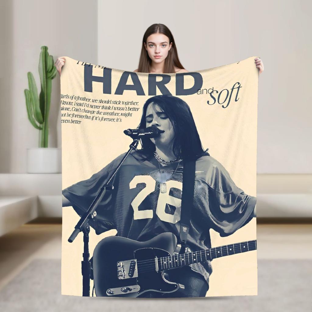Hit Me Hard and Soft 2025 E-eilishes Deku  Teplá Měkká Vtipná Plyšová Přehozová Deka na Pohovku Křeslo Flanelová Přehoz na Postel Povlak na Postel