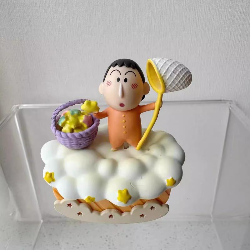 Crayon Shin-chan Nightwear Night Series Action Figure Nohara Shinnosuke Creative Cute Model Decoration Ornaments Toys Poseable Articulated Scale