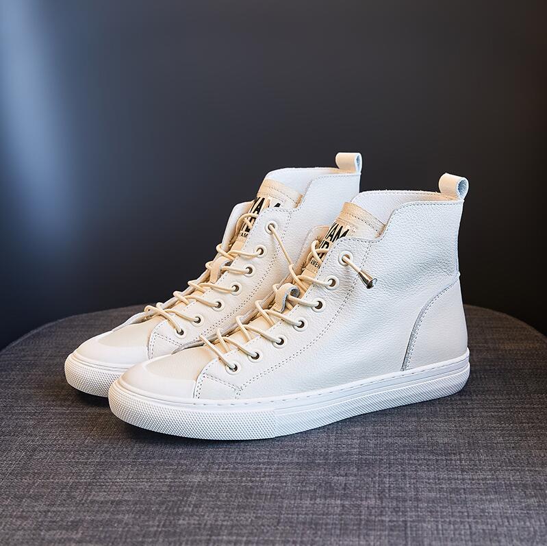 

2024 Высококачественные туфли из коровьей кожи Женская обувь Повседневные кроссовки Трендовые ботинки Модные туфли на плоской подошве Черные белые красные ботинки 39 белый