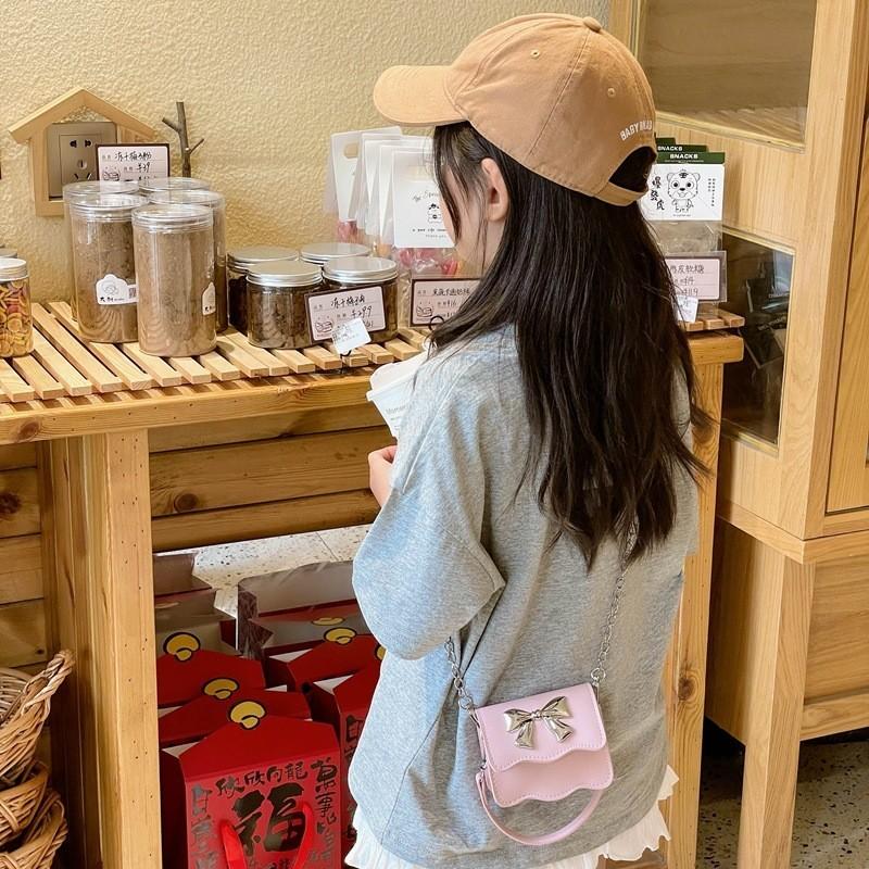 Stylish Chain Strap Children's Bag With Fashionable Bow Design For Boys And Girls