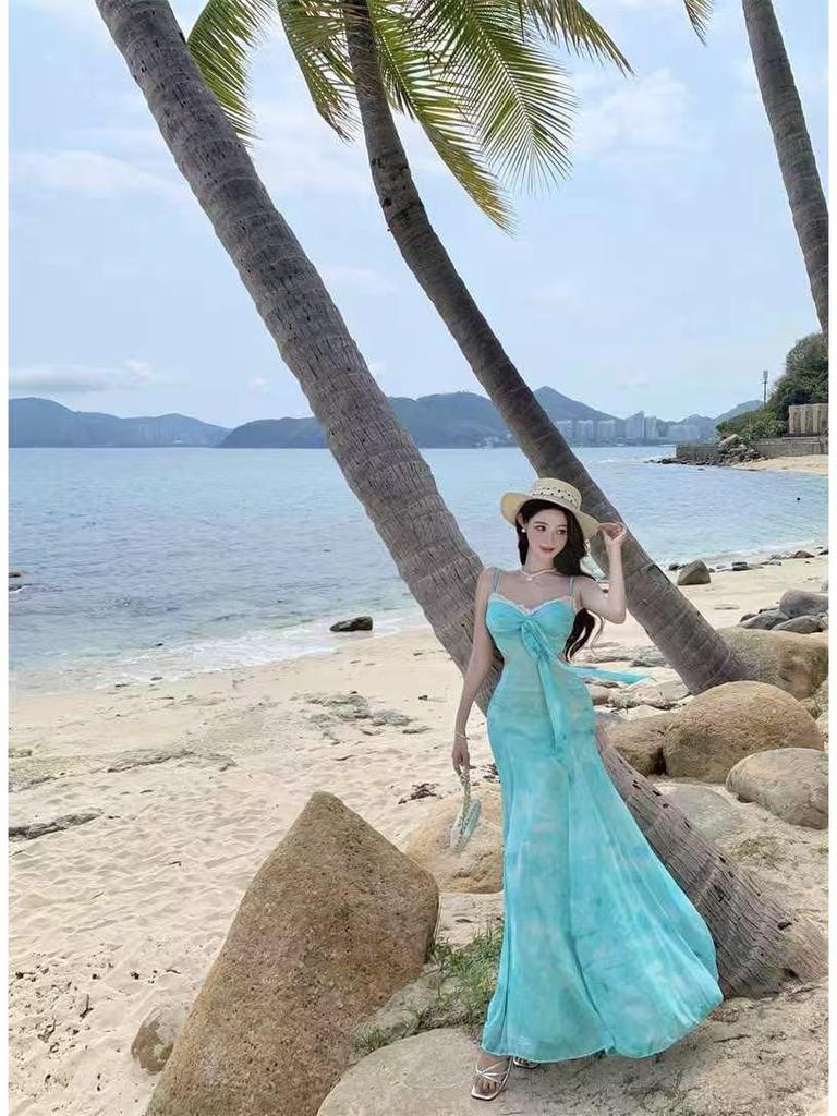 2026 Bohemian Print Spaghetti Strap Backless Beach Dress for Women