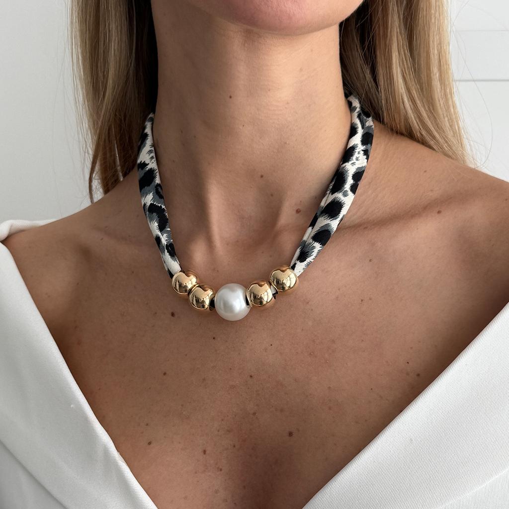 Vintage Leopard Print Silk Scarf Flannel Knotted Necklace Female, Creative Imitation Pearl Ccb Beaded Neck Chain Necklace