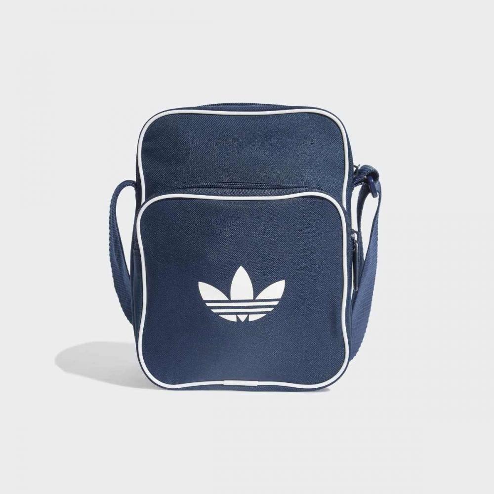 

Adidas Classic Bag For Easy Storage And Adjustable Strap Kd7828 NS