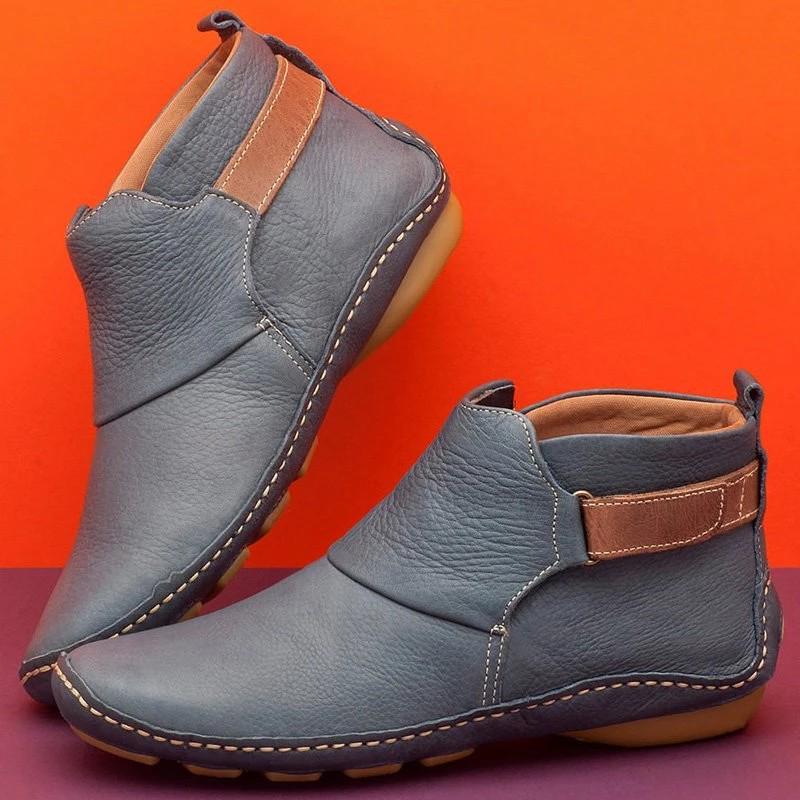 Women's Pointed Toe Leather Pull-on Casual Boots, Low Heel, Warm and Stylish.