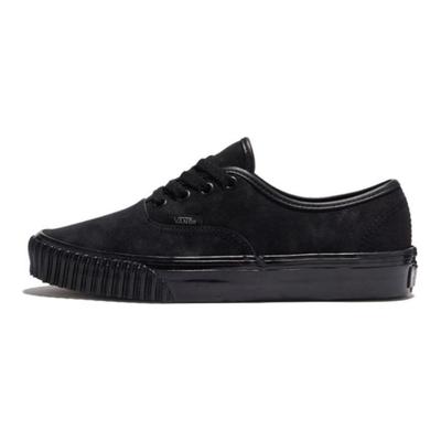 Încălțăminte unisex – Adidași
