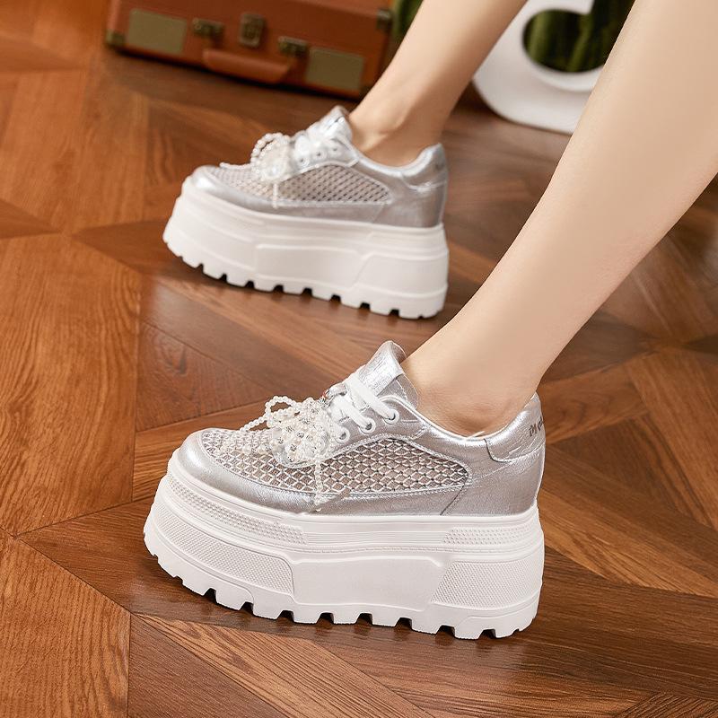 Little White Shoes Women's 2025 New Summer Rhinestone Thick-soled Hollow Mesh Sandals Versatile Breathable Inner Height-increasing Women's Shoes
