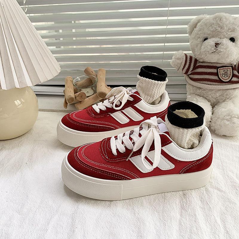 Super fire black platform canvas shoes women's spring and autumn versatile little white shoes board shoes 2025 new niche casual sports shoes