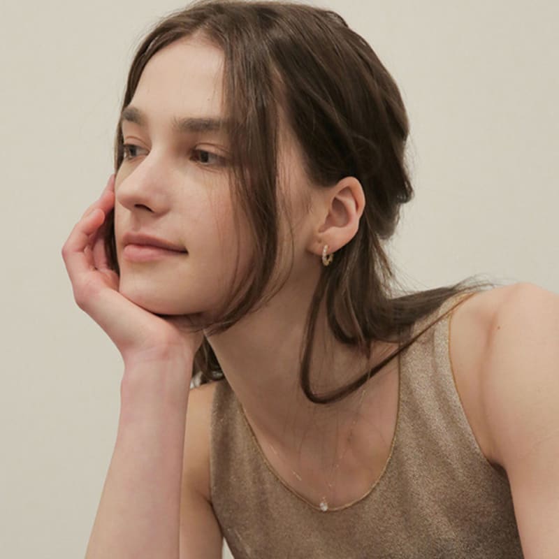 modernlike 14k gold-filled silver cubic trap one-touch earrings