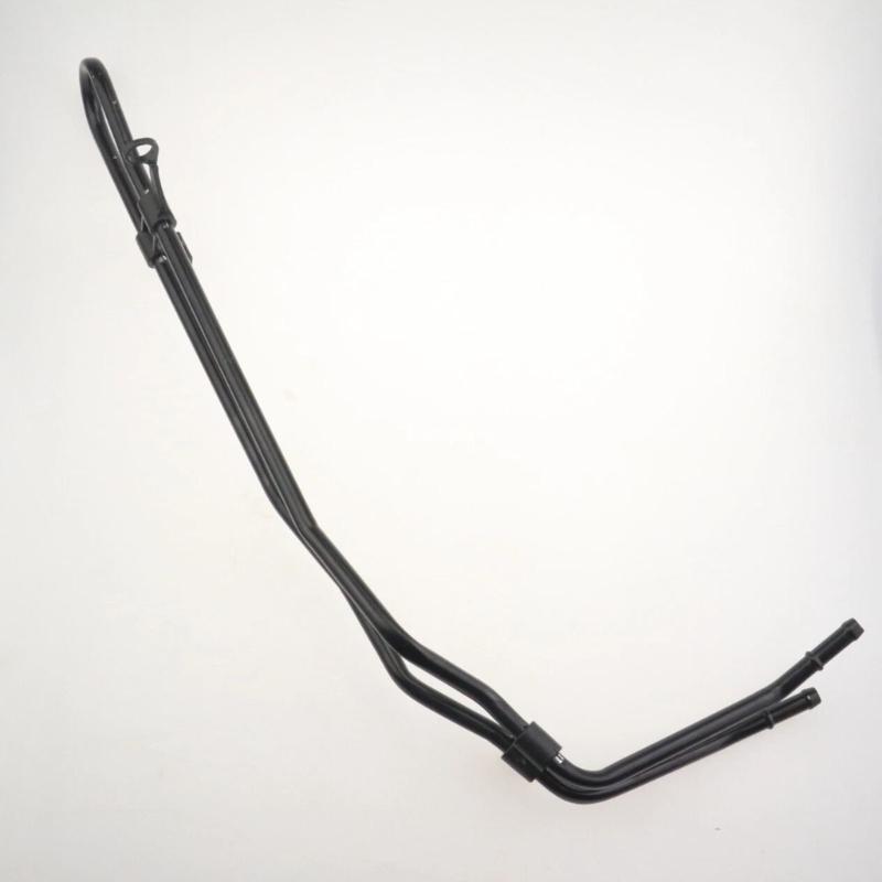 Starke Servolenkungskühlerleitung Hitzebeständige Designs Motorölkühlschlauch 8D0422885K für Automobile B5