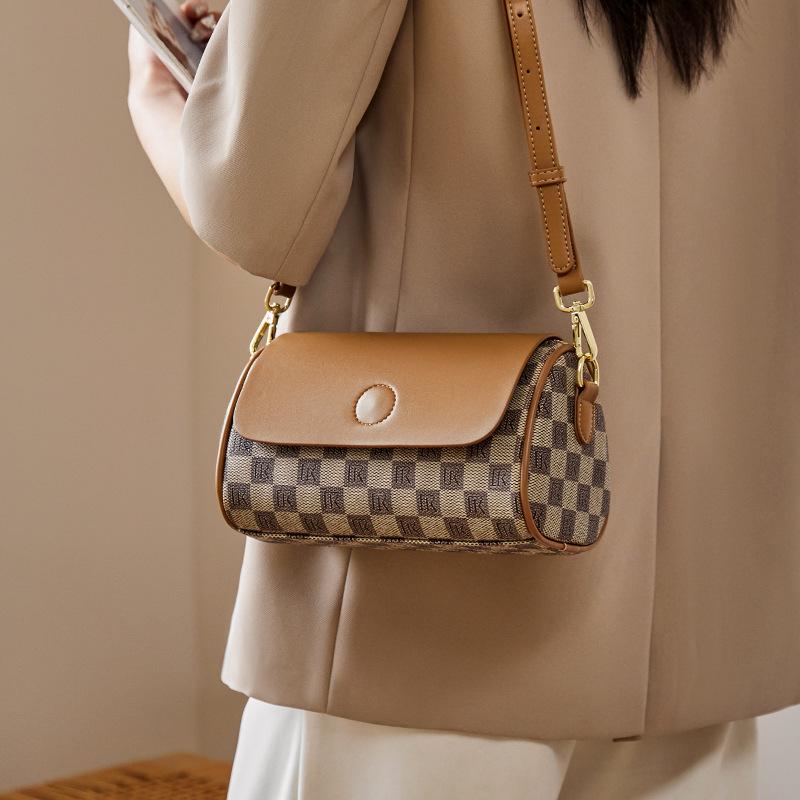 Mrs. Qiao Bag Women's Crossbody Bag 2025 New Autumn Winter Women's Small Bag High-end Cylinder Bag Vintage Women's Bag