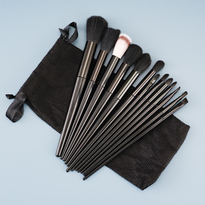 Sijiqing 13-Piece Makeup Brush Set: Powder, Eyeshadow, Foundation Brushes for Complete Makeup Application.
