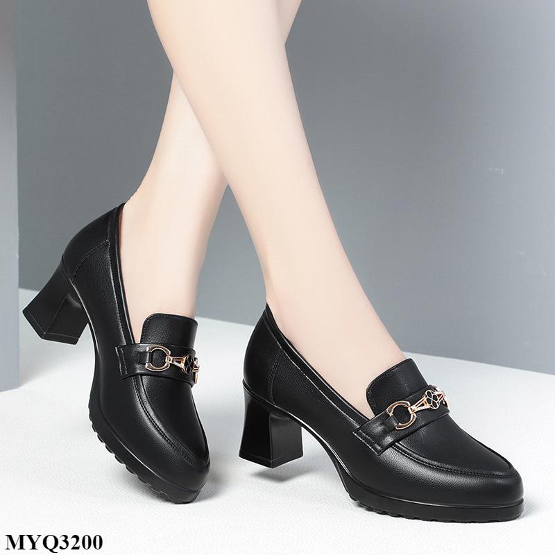 

Женские кожаные туфли Весенние и осенние женские туфли Женские одинарные туфли Толстые каблуки Мягкая кожа Удобная легкая обувь 35