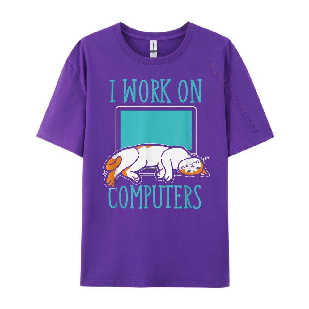 Funny Cats And Computers Laptop Tshirts For Pet Lovers Printed TShirt New Year New Years Eve Camiseta