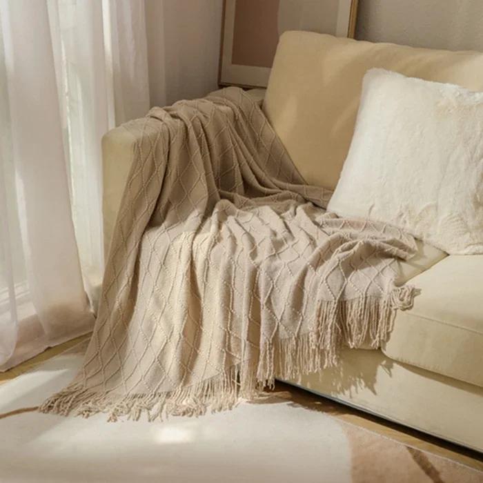 Nordic Solid Casual Blankets Throws Soft Comfortable Knitted Shawl Sofa Blanket Bed End Cover Travel Hotel Decorative Bedspread