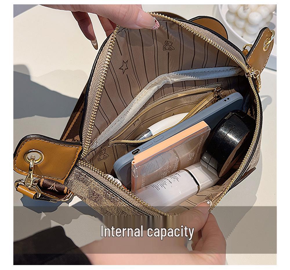 Popular Little Bear Unisex Crossbody Sports Bag - Lightweight Fashion Waist & Chest Bag