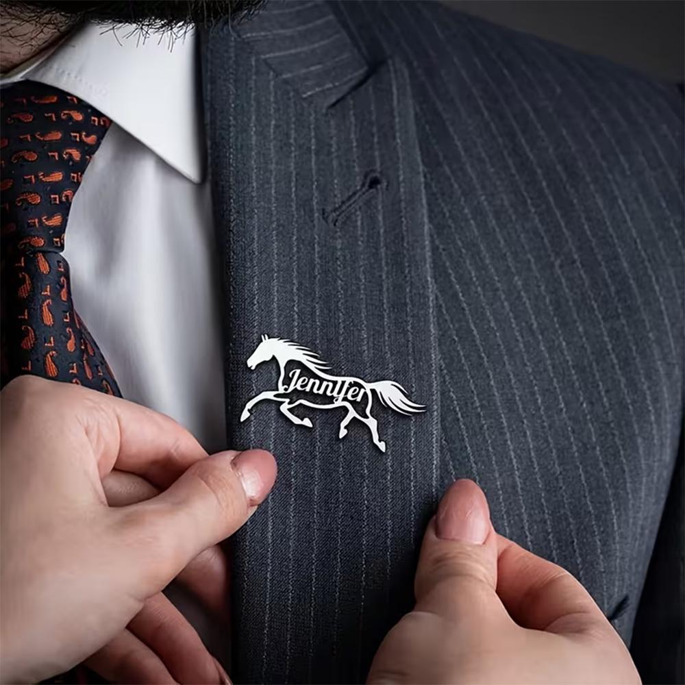 Personalized Equestrian Brooch Stainless Steel Custom Equestrian-Master Name Badge Elegant Galloping Horse Lover Jewelry Gift