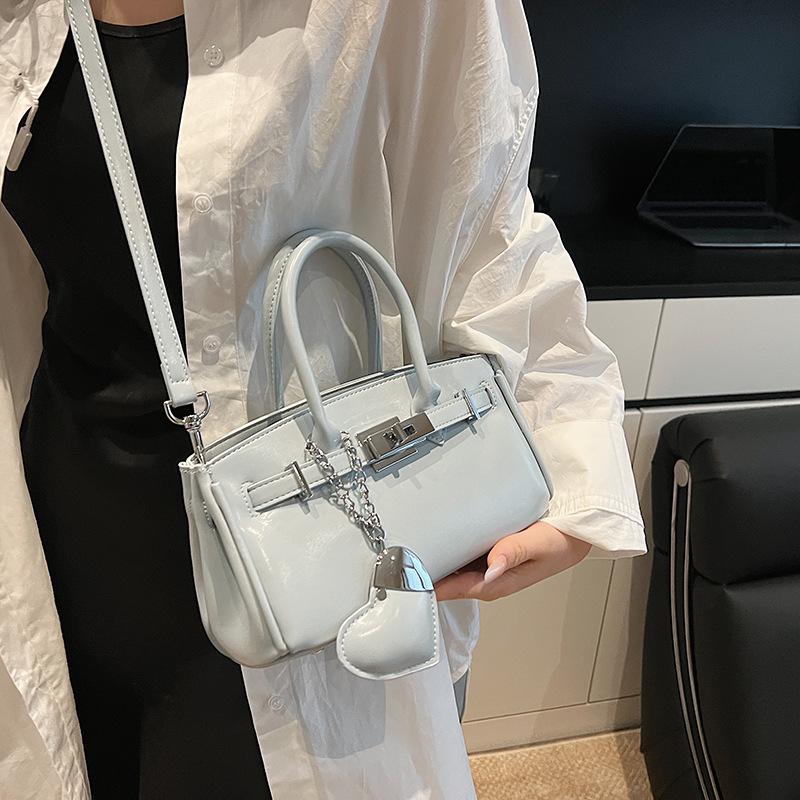 Fashion Handbag Women's Bag New Fashion Bag Versatile Shoulder Messenger Bag