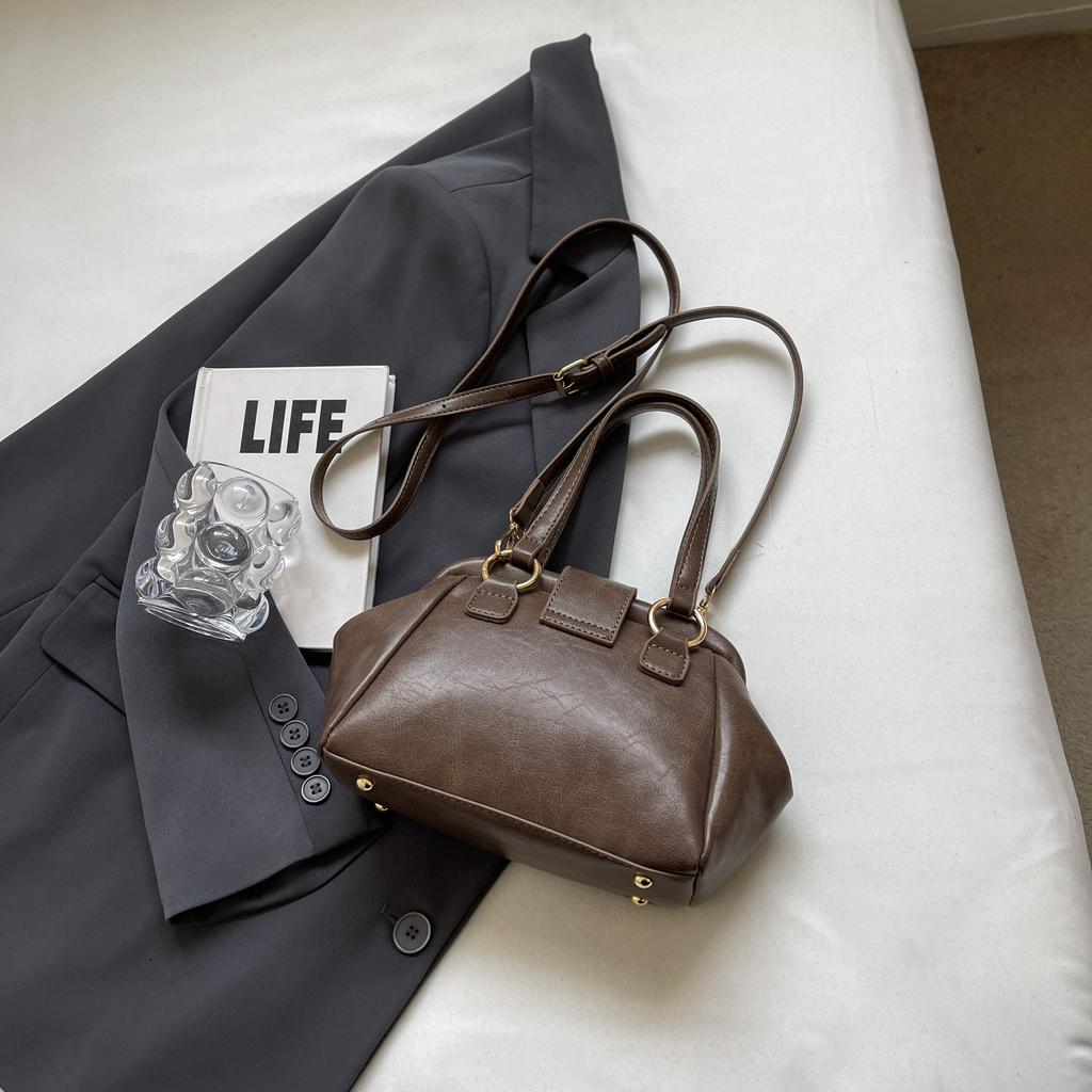 Pure Color Superior Feeling Fashion Clip-on Handbag with All Kinds of Ladies Tote Bag High-capacity Boston Bag