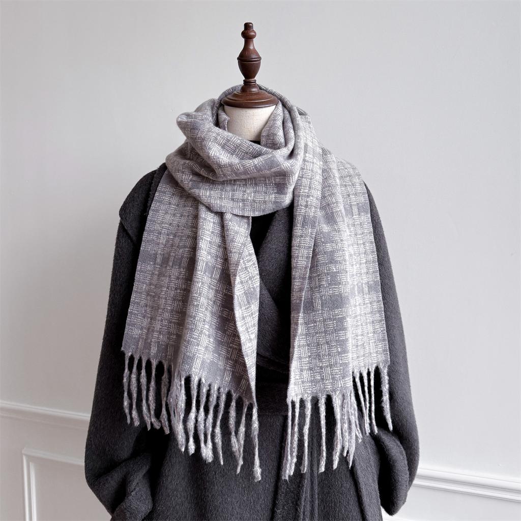 Fashion Stripe Plaid Winter Women Warm Scarf Thick Tassels Shawls Pashmina Designer Neckerchief Cashmere Lady Luxury Cold-Proof