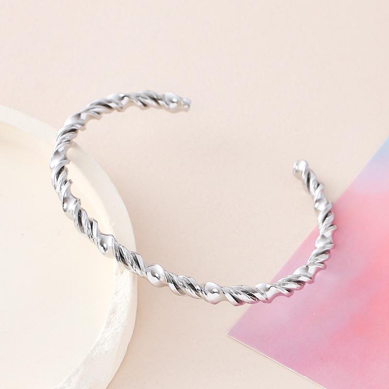 Stylish High-End Stainless Steel Open Cuff Bracelet with Twisted Cable Knit Design