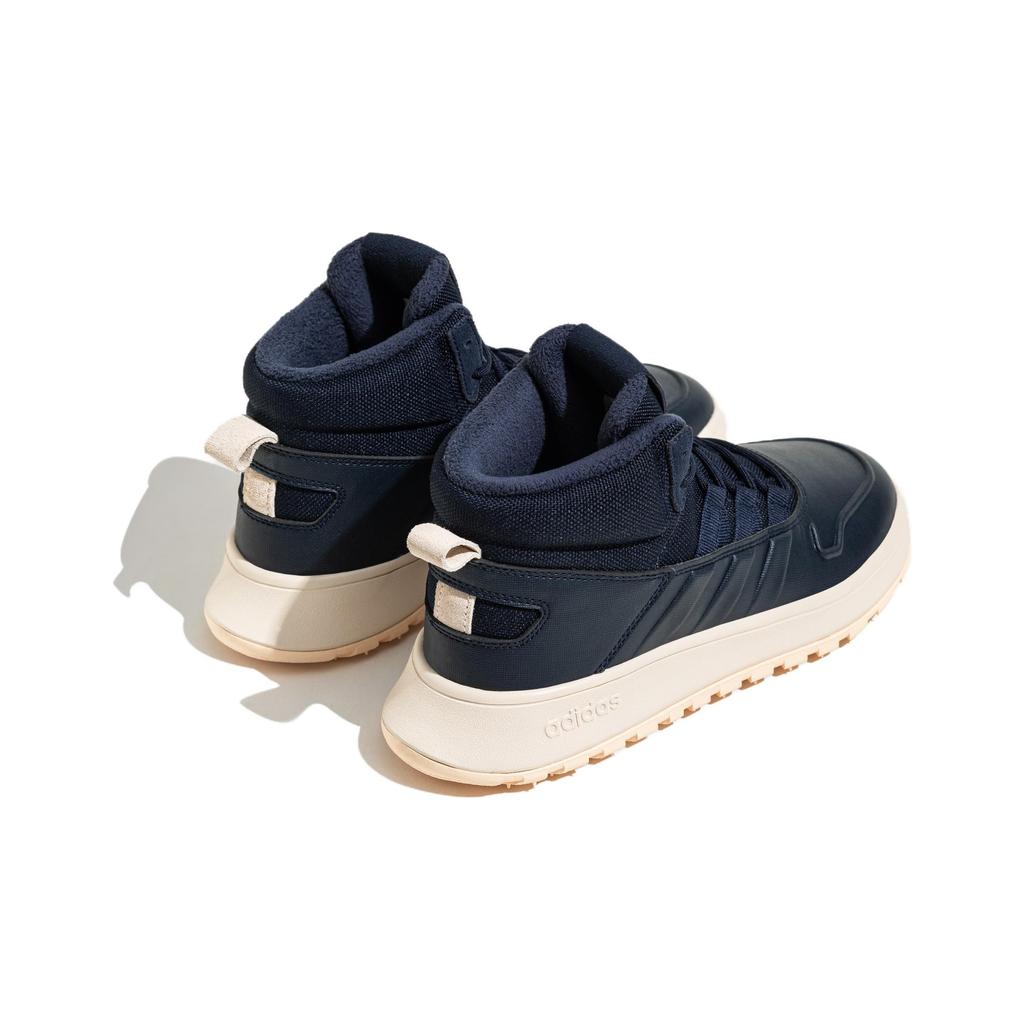 adidas gazelle silver green womens Men's Adidas, Run 70s 2.0 Sneaker — Peltz Shoes main image 0