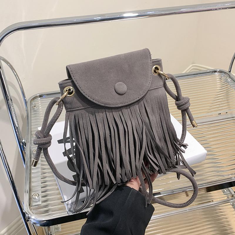 2025 Simple Autumn and Winter Suede Trend Fringed Retro Hong Kong Style Large Capacity Casual Messenger Shoulder Small Square Women's Bag
