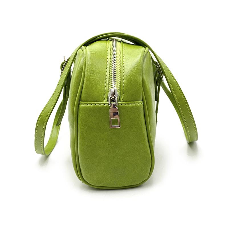 Minimalistische koreanische Bowlingtasche für Damen, große Kapazität, Umhängetasche, leicht, luxuriös, verspielt, sportlich, neu