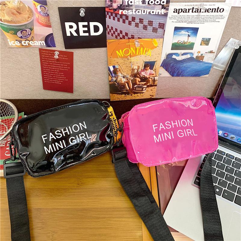 The new shoulder bag of the season, jelly transparent personalized fashion small square bag, girl ins anti-splashing messenger bag
