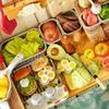1 Set Küchenaufbewahrungsbox Geschirr Dekor 1/6 Puppenhaus Mini Frischhaltebox Brotdose Modell Miniatur Gemüsevorbereitung