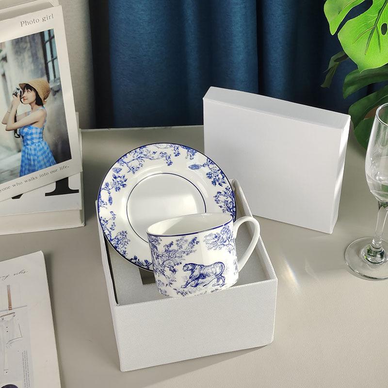 D Home Luxurious Coffee & Tea Set: Cup & Saucer for Two in Gift Box – Elegant Tableware for Afternoon Tea