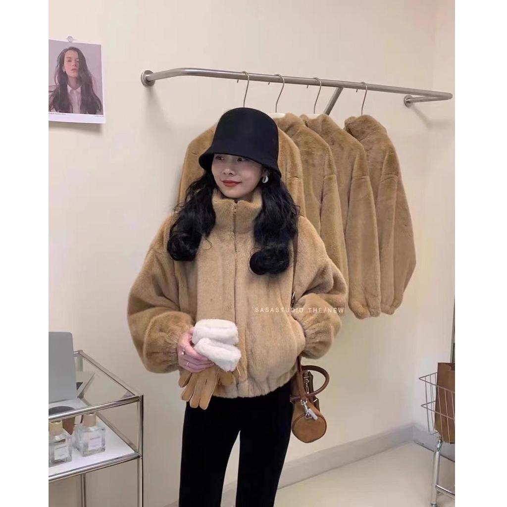 2025 Autumn/Winter Women's Lambswool Stand Collar Plush Coat - Short, Thickened, Loose Fit
