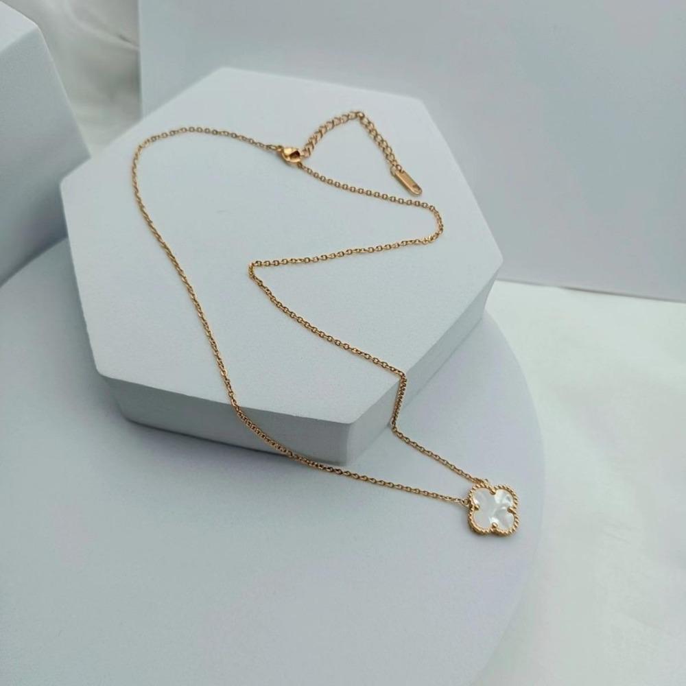 15mm Four-Leaf Clover Necklace Female Five-Leaf Flower Titanium Steel Does Not Lose Colour Student Ins Trend Niche Design Necklace
