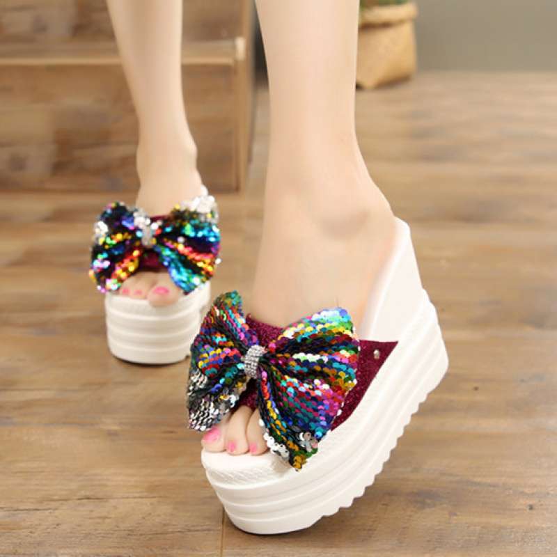 Slippers Women's Summer 2025 New Versatile Outer Wear 13cm Thick Bottom Flower One-word Drag Korean Version Slope Heel Muffin Cool Slippers