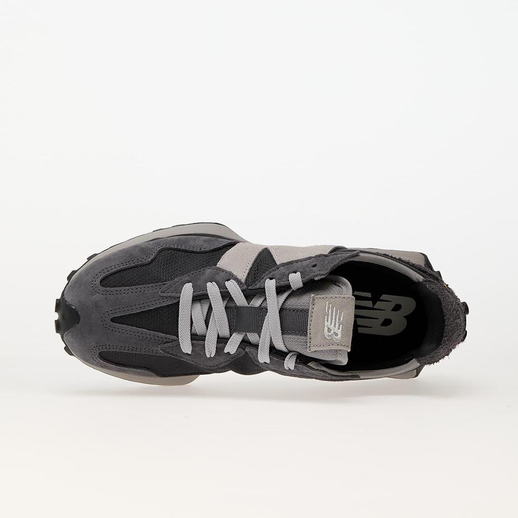 Sneakers New Balance Grey and Black