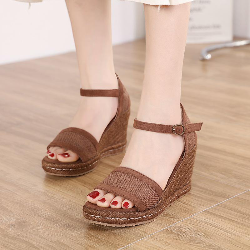 

Летние сандалии женские повседневные плетеные босоножки на танкетке дизайнерские туфли с открытым носком женские удобные летние туфли 43 коричневый