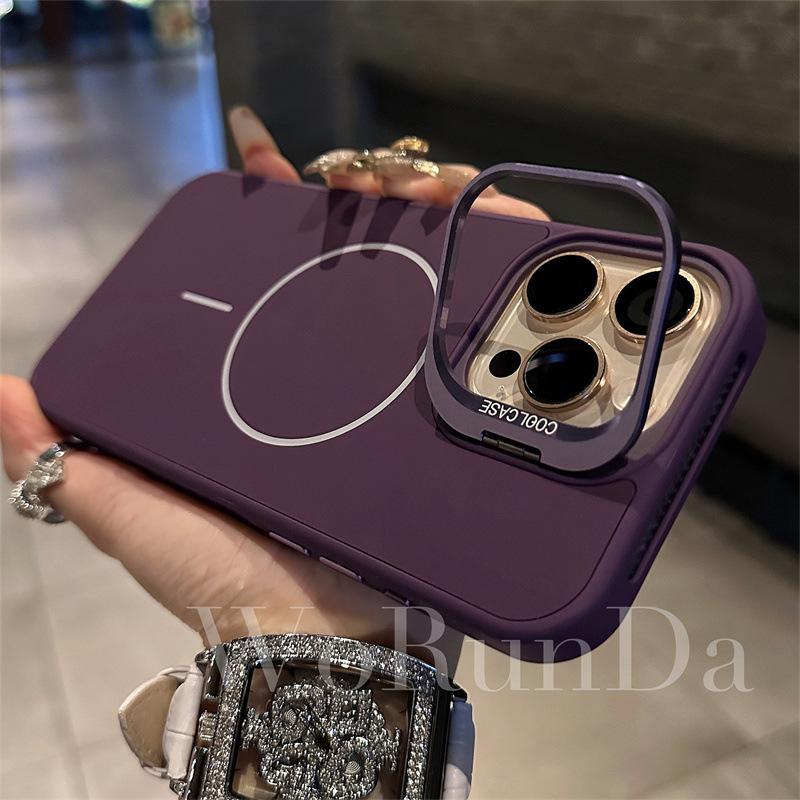 Applicable To IPhone 17 Matte Thin Circle Magnetic Suction Phone Case Apple 16 Heat Dissipation Frame Lens Guidance Protective Case 15