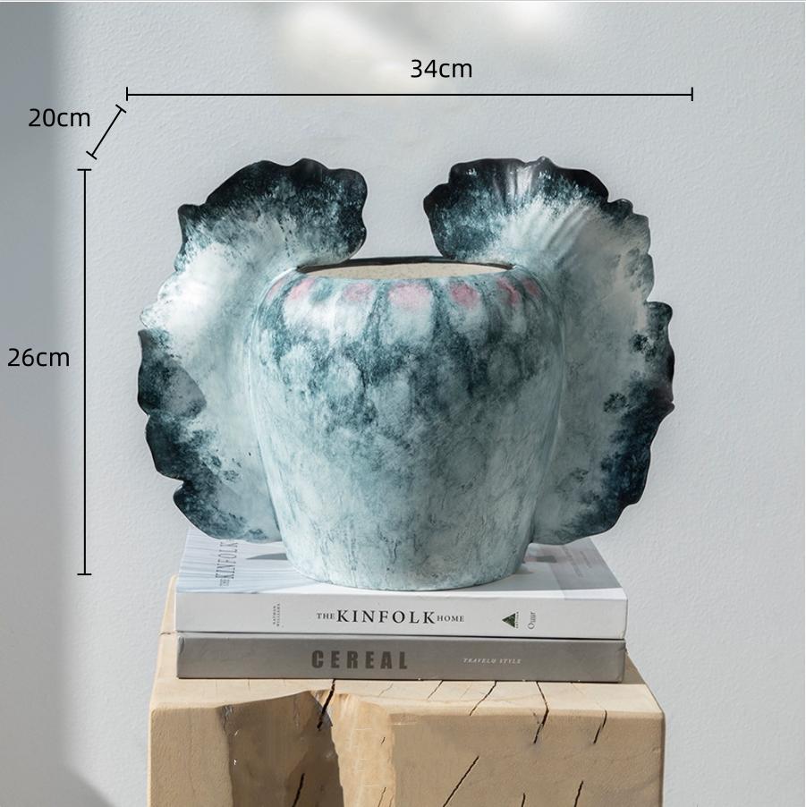 Creative Hand-painted Ceramic Vases Wavy Patterned Wings Ceramic Handicraft Floral Arrangement Accessories Home Decoration