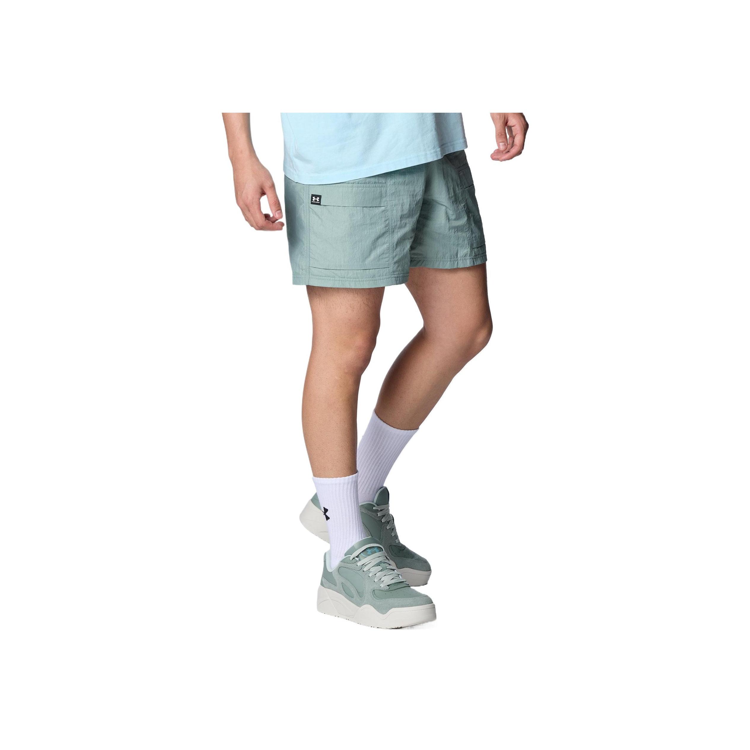

Under Armour Icon Volley Comfortable Classic Fashion Versatile Solid Color Work Shorts Men shorts Green 1390240-348 L