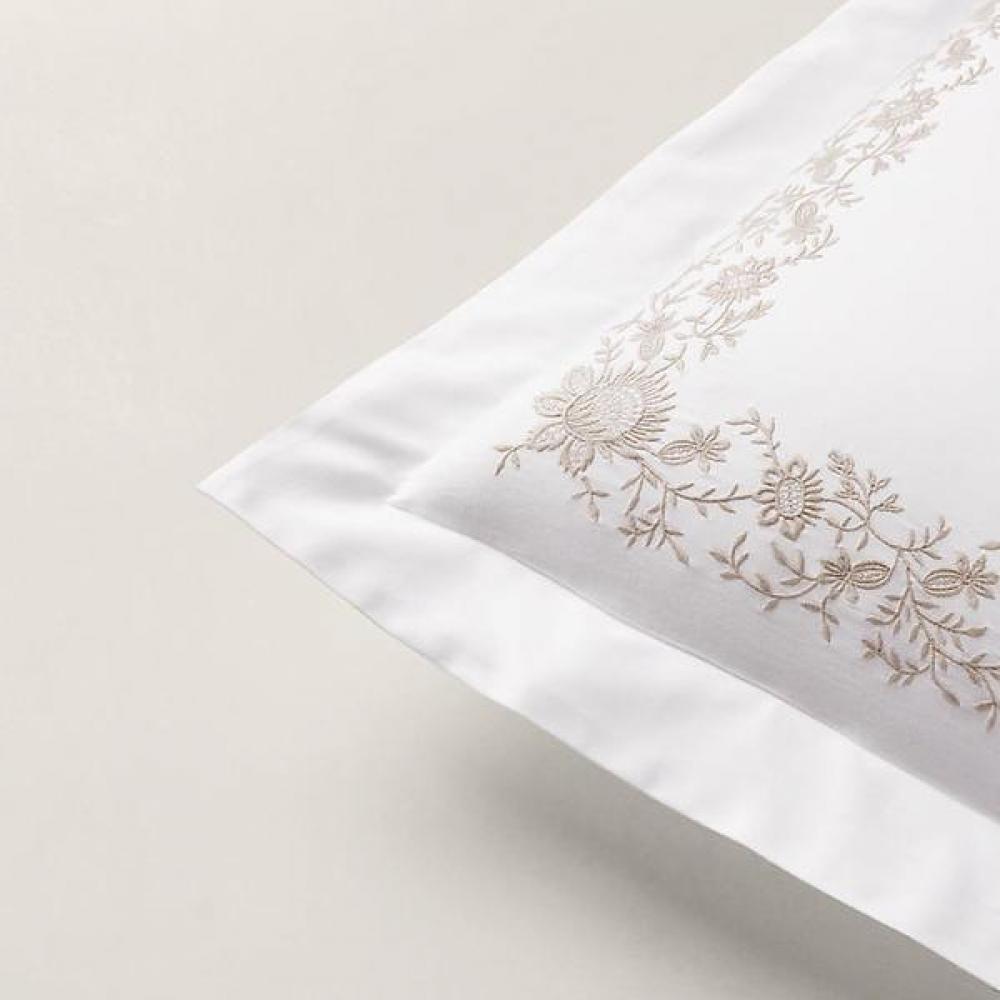 Ralph Lauren Organic Cotton Ellouise Embroidered Sham Hmrlbedhr223530040