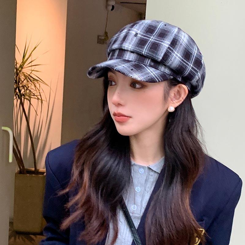Retro plaid octagonal hat female spring and autumn modified face shape showing face small painter hat temperament versatile beret