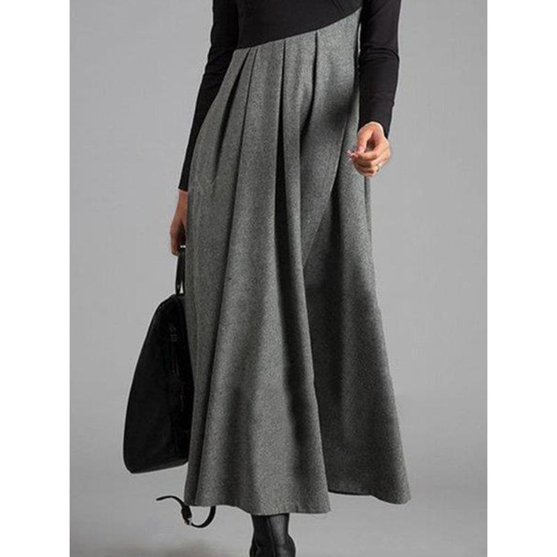 New Woolen Dress with Contrasting Color, V-neck, Long Sleeved Patchwork, and Large Swing Design Maternity Wear