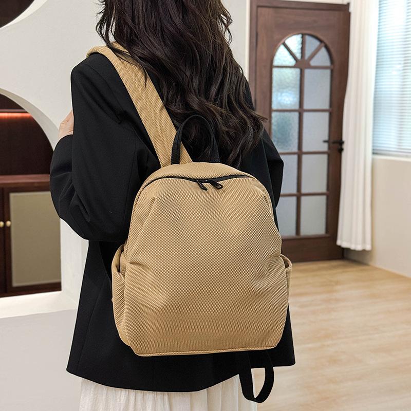 Simple Oxford Cloth Backpack Women's New Spring and Summer Texture Casual Backpack Travel Women's Backpack