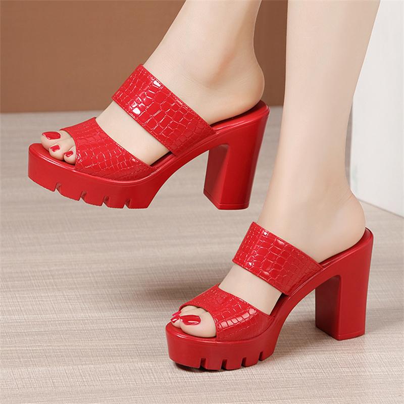 

Женские босоножки на высоком каблуке, лакированные тапочки с толстой подошвой, женские летние тапочки, женские туфли на платформе и высоком каблуке, размер 32-43 43