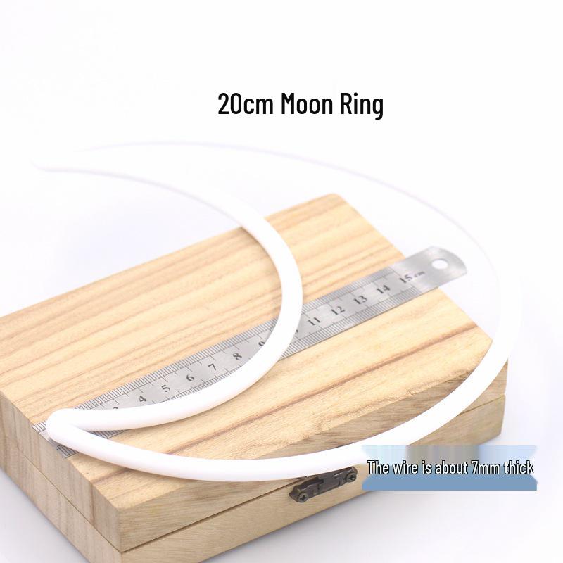White Round Heart-shaped Plastic Ring for DIY Crafts and Dreamcatchers