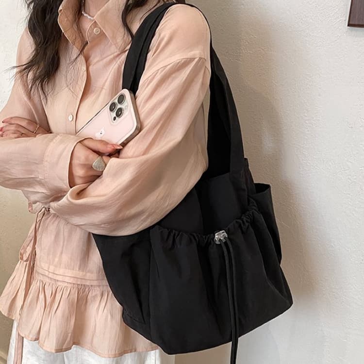 Нейлоновая сумка-тоут на завязках женская сумка через плечо чёрный