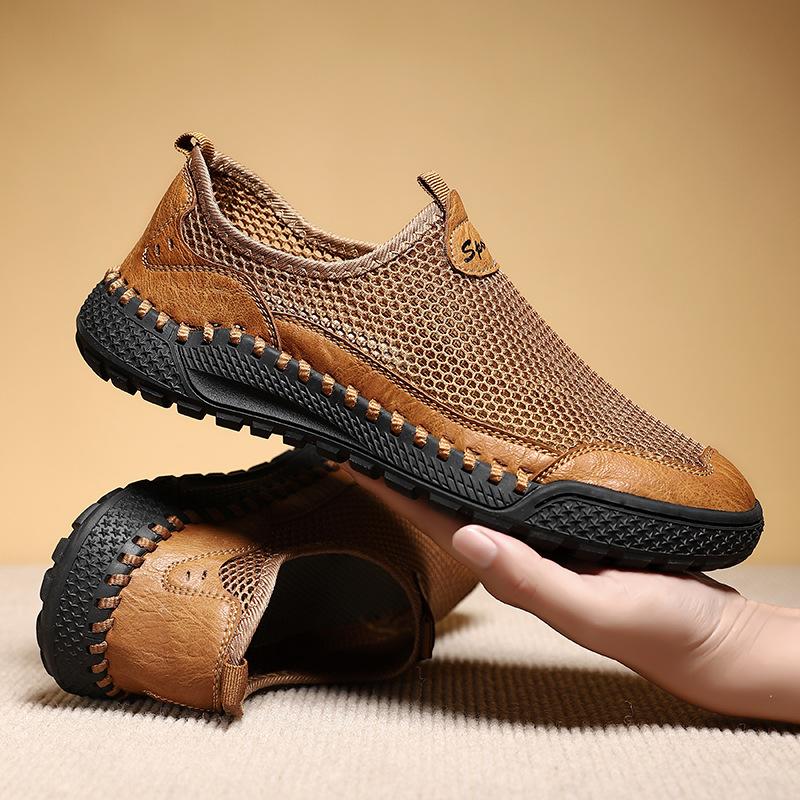 2026 Men's Baotou Traceway Sandals Breathable Versatile Beach Shoes Hollow Wading Mesh Shoes