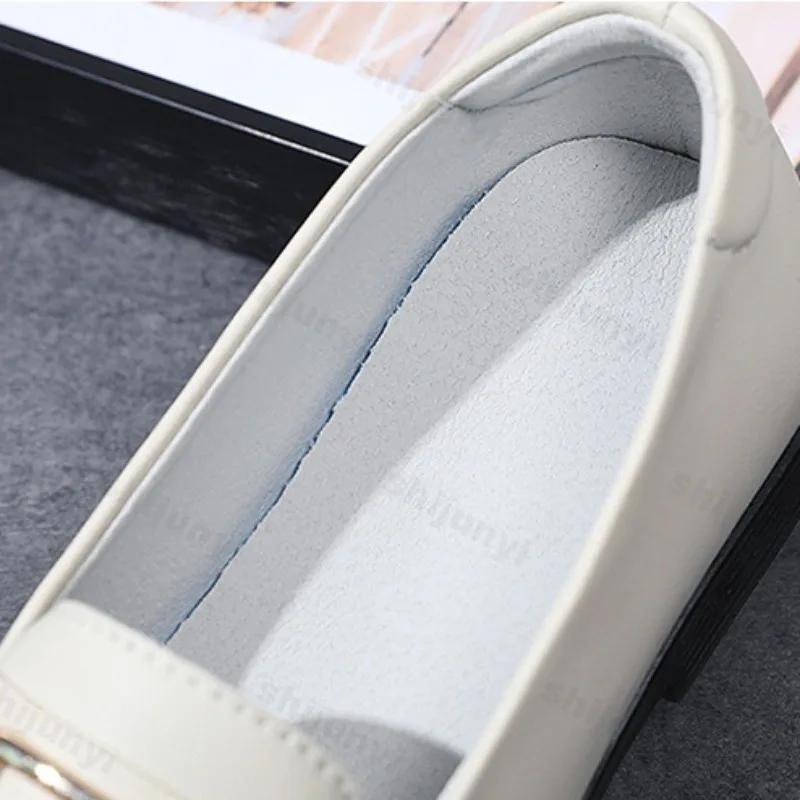 Fashion 2025 Spring Women's Shoes Flat Comfortable Anti Slip Lightweight New Fashion Casual Shoes Metal Decoration Anti Slip Work Shoes