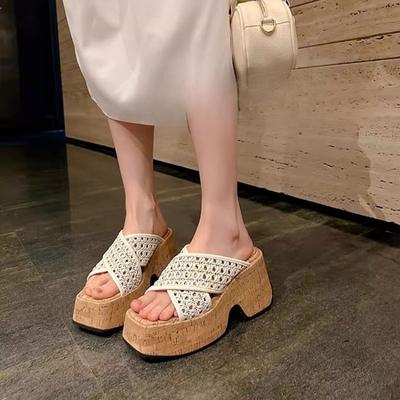 Hollowed-out Shoes Thick-soled Slippers Women's Sponge Cake-soled Slope Heel Flip-flops