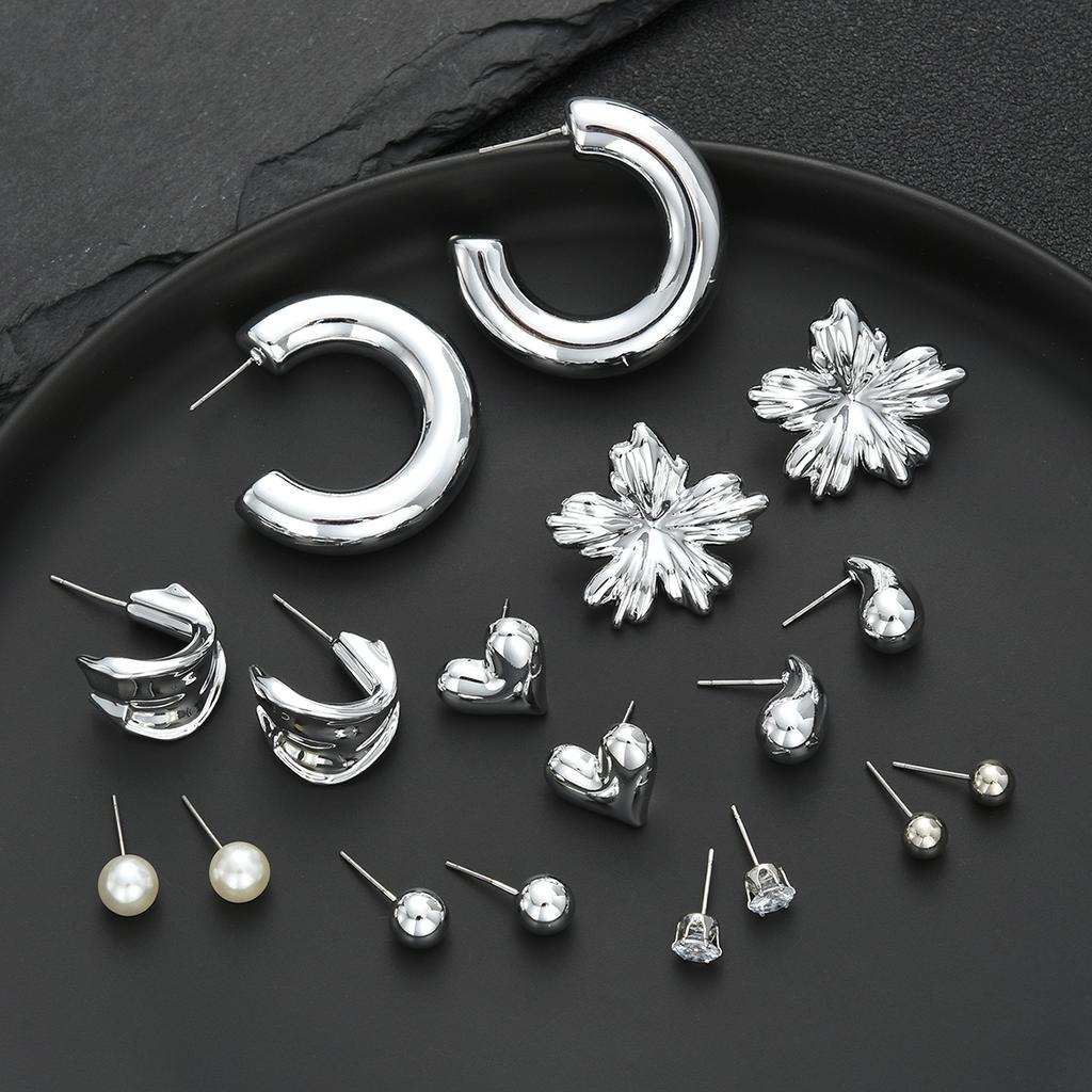 18pcs Bohemian Heart Floral Earring Sets for Women Silver Color Faux Pearl Zircon Geometric C Shape Earrings Daily Wear Jewelry