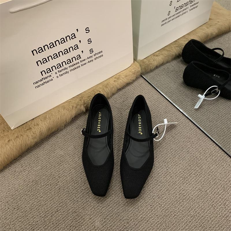 Corduroy woolen low-heeled Mary Jane shoes 2025 autumn and winter new female cute delicate square head light mouth wedge heel single shoes